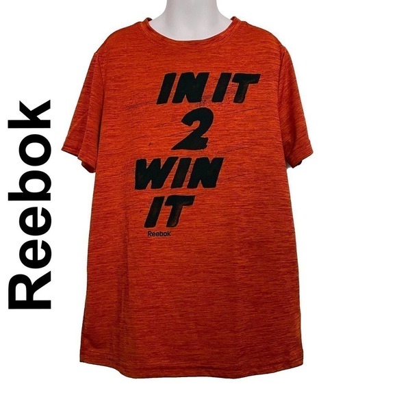 𝅺❤️ Reebok Graphic Shirt - Picture 1 of 4